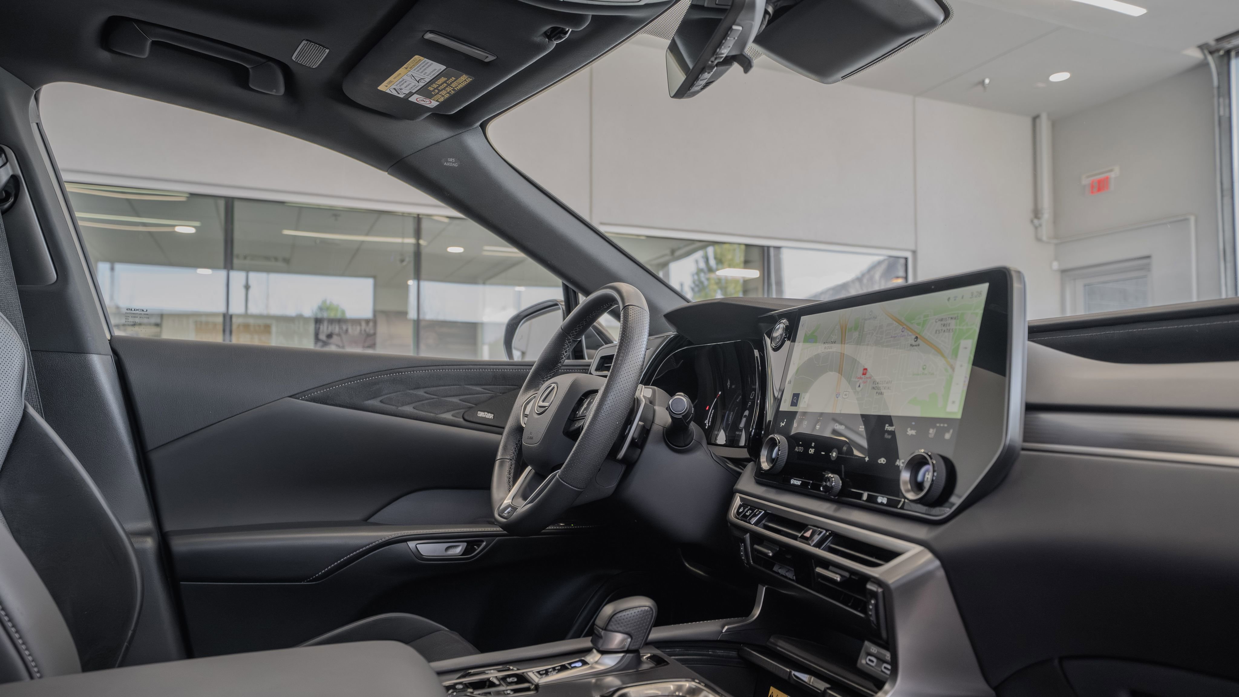 Used 2024 Lexus RX 500h F Sport w/ Convenience Package image 18