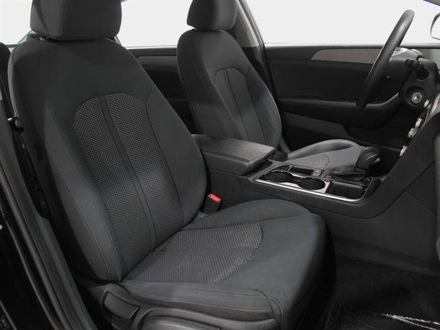 Used 2019 Hyundai Sonata SE image 15