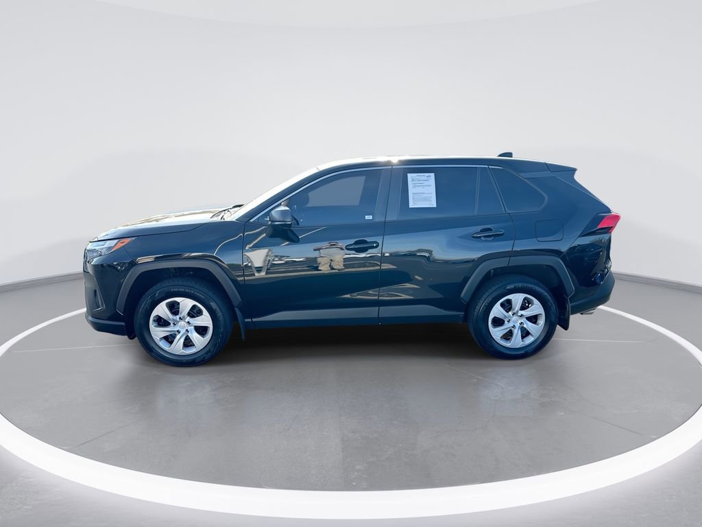 Used 2023 Toyota RAV4 LE image 5