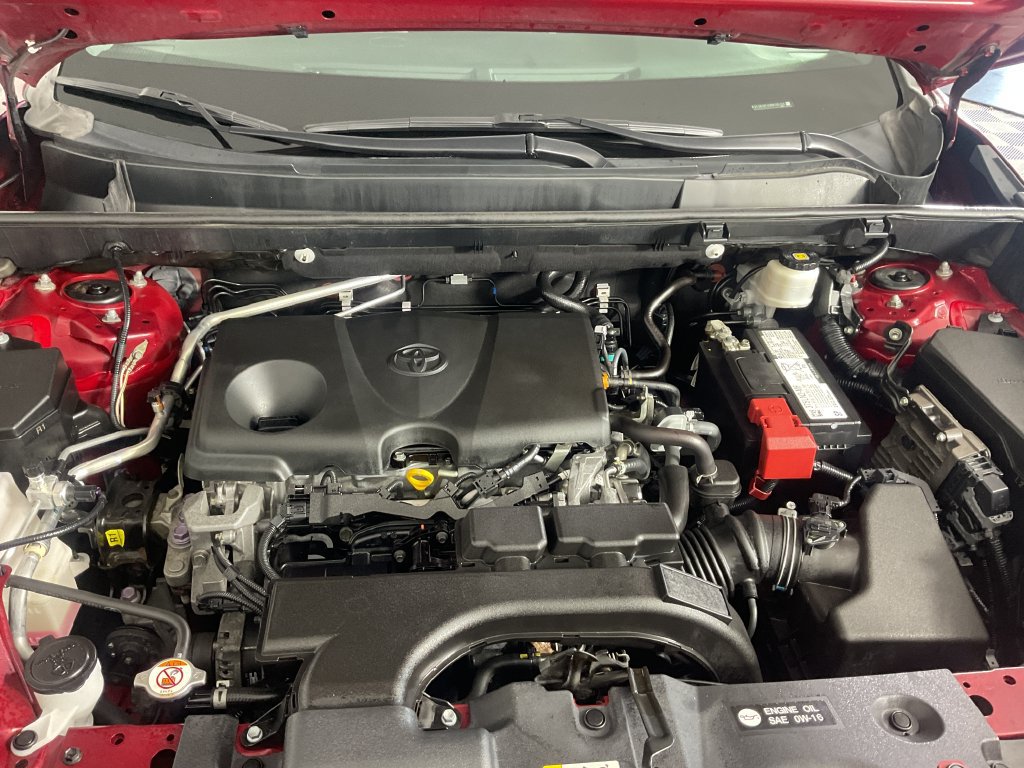 Used 2021 Toyota RAV4 Limited AWD/4WD image 24