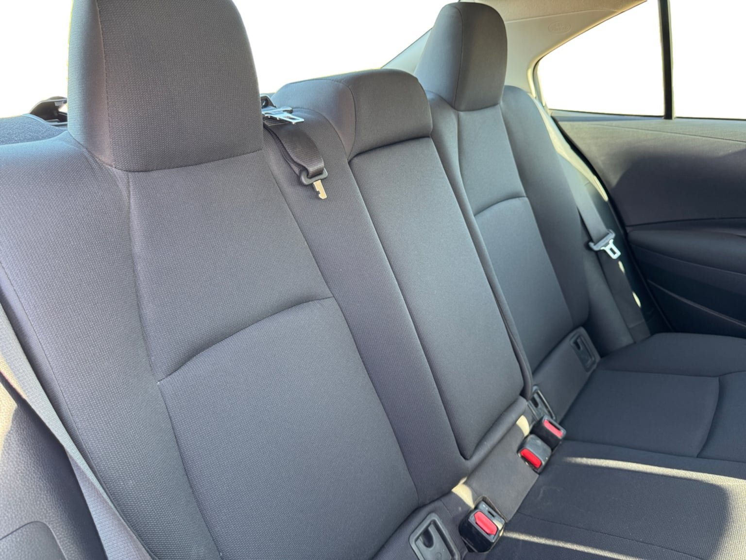 Used 2025 Toyota Corolla LE FWD image 18