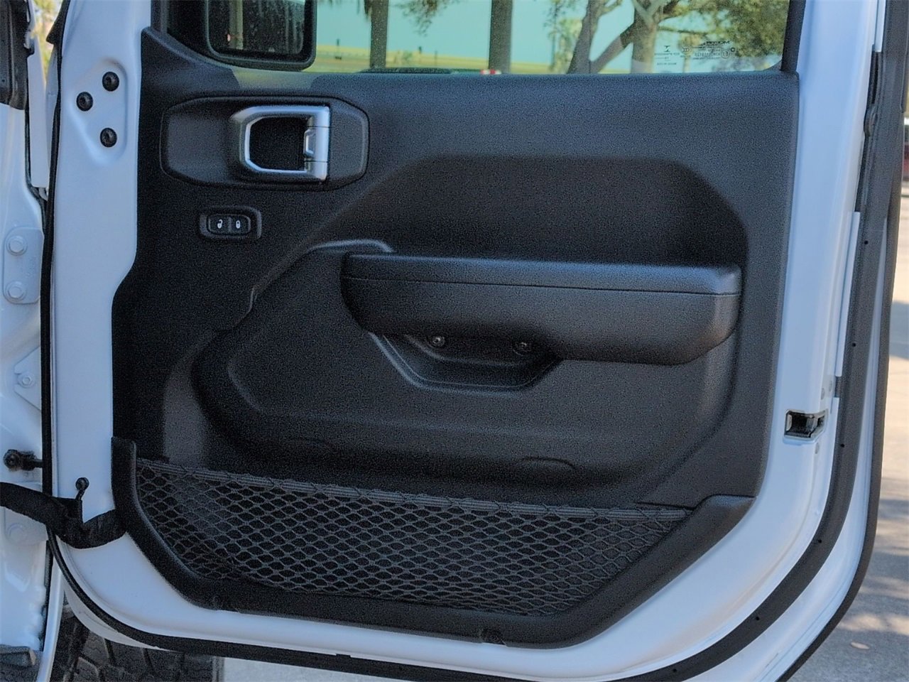 Used 2020 Jeep Gladiator Sport w/ Quick Order Package 24S image 19