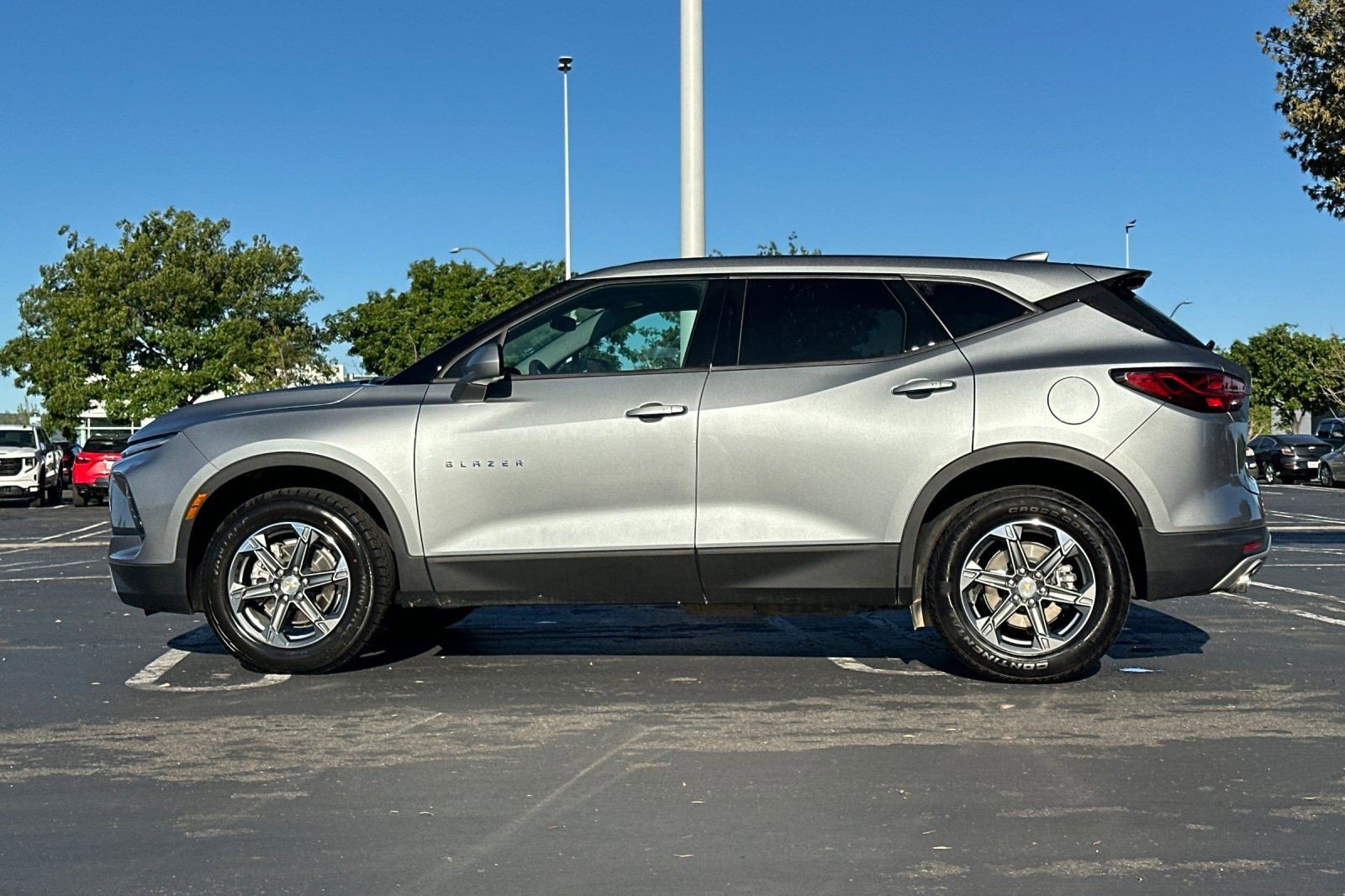 Certified 2025 Chevrolet Blazer LT image 8