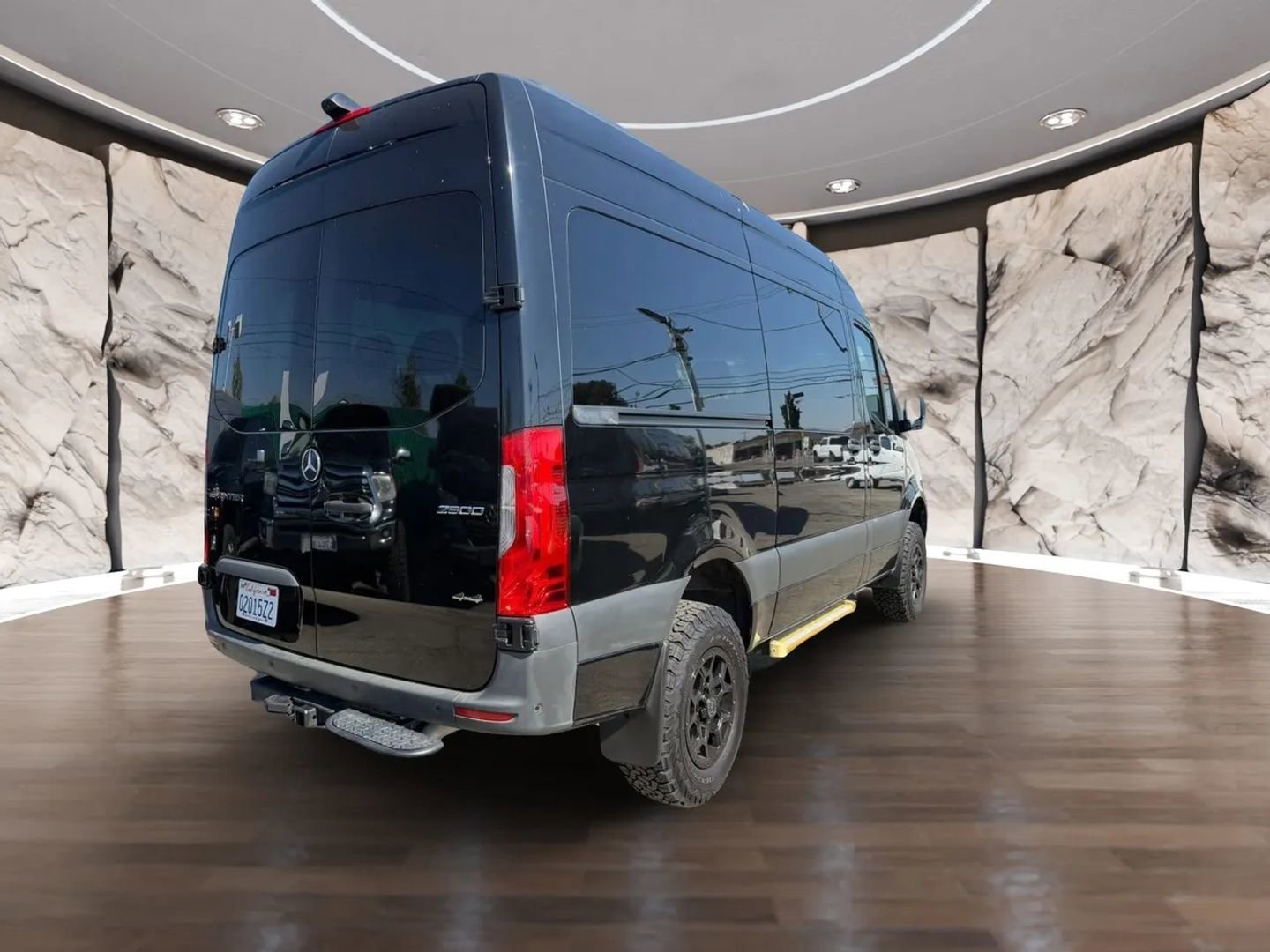 Used 2019 Mercedes-Benz Sprinter 2500 image 6