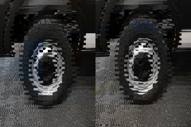 New 2026 Ford Transit 250 148 Medium Roof w/ Load Area Protection Package image 24