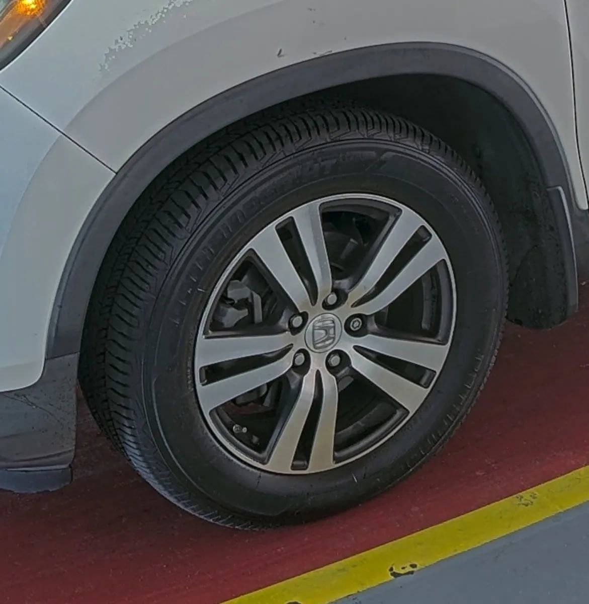 Used 2017 Honda Pilot EX image 11