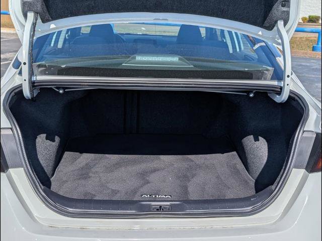 Used 2022 Nissan Altima 2.5 S FWD image 21