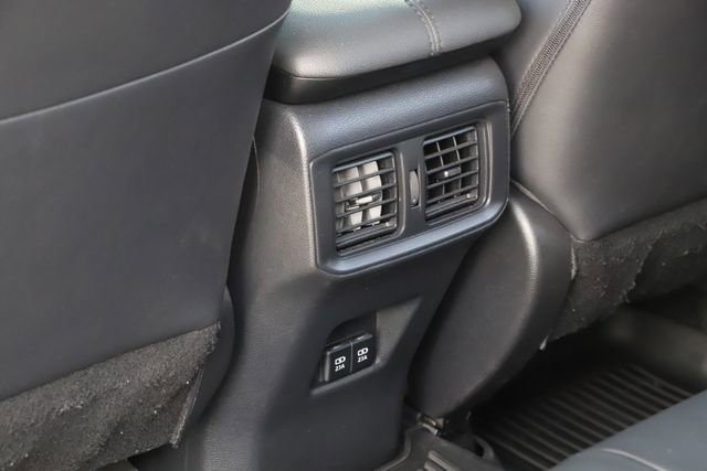 Used 2019 Toyota RAV4 XLE Premium w/ Cold Weather Package AWD/4WD image 20
