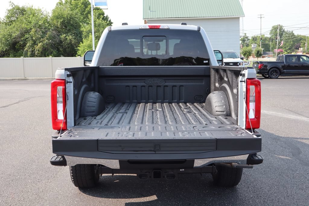 New 2026 Ford F250 XLT AWD/4WD image 17