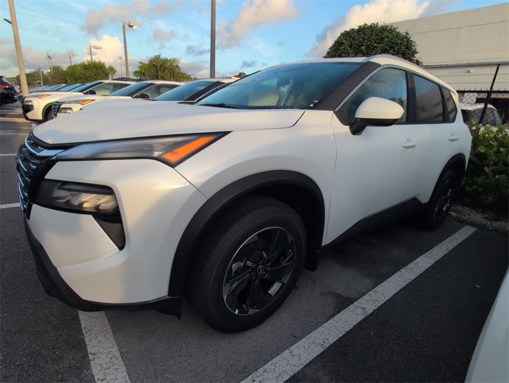 New 2026 Nissan Rogue SV image 4