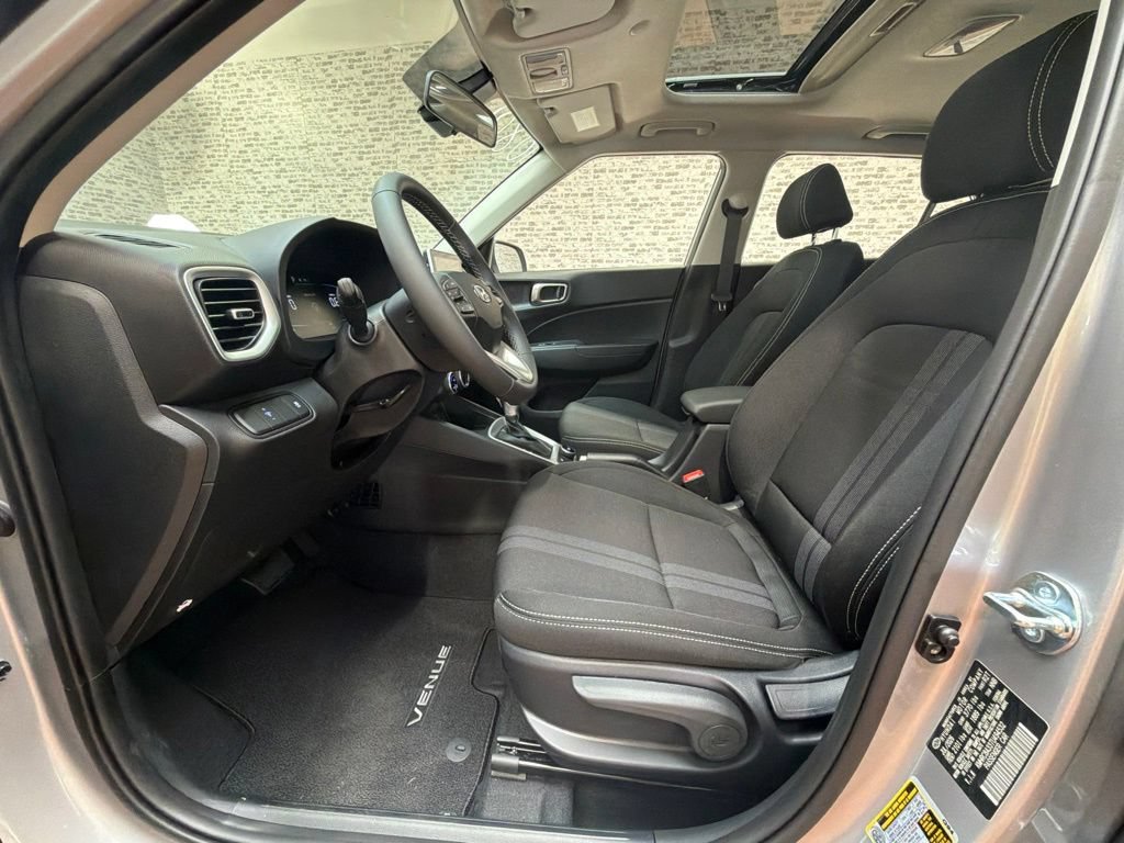 New 2026 Hyundai Venue SEL FWD image 23