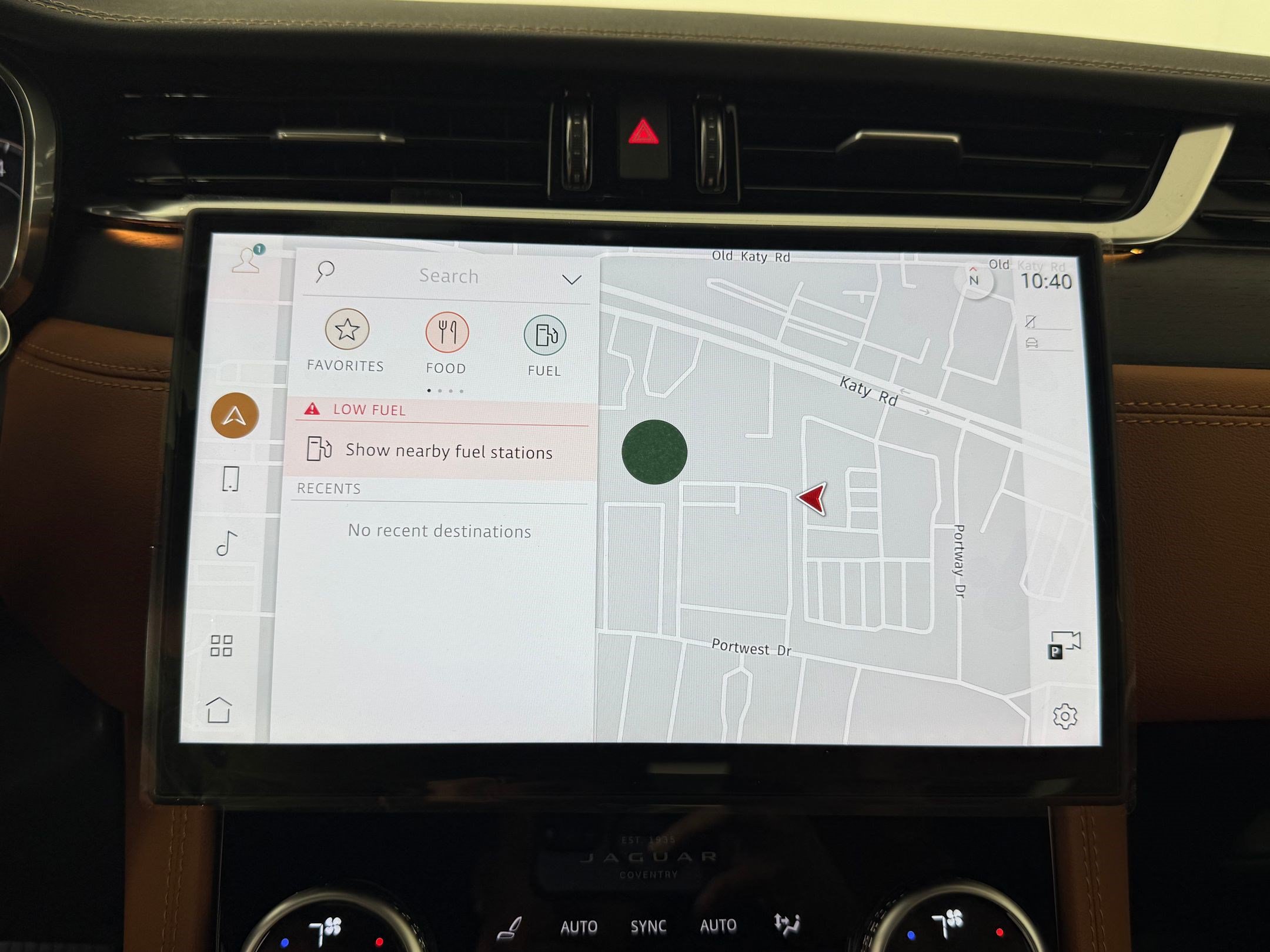 New 2026 Jaguar F-PACE R-Dynamic S AWD/4WD image 17
