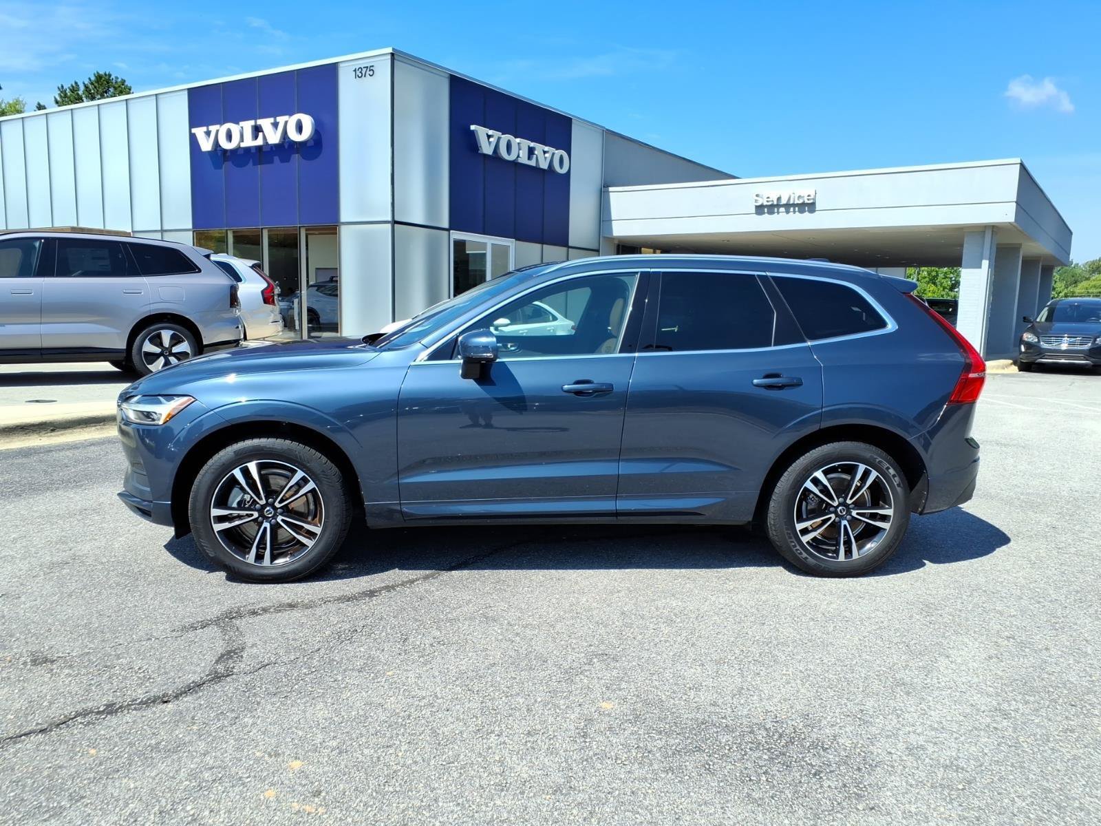 Used 2020 Volvo XC60 T6 Momentum AWD/4WD image 8