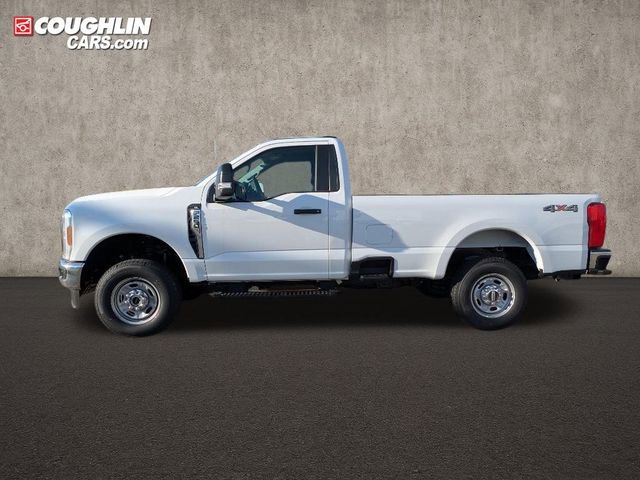 New 2026 Ford F250 XL w/ XL Chrome Package image 5
