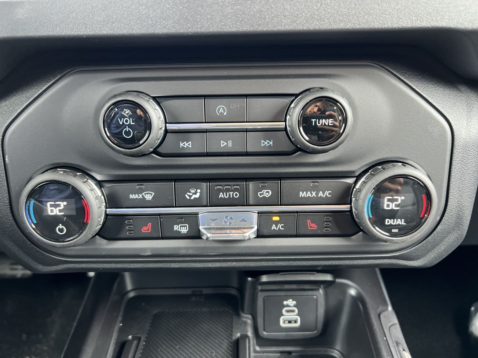 New 2026 Ford Bronco Big Bend AWD/4WD image 29