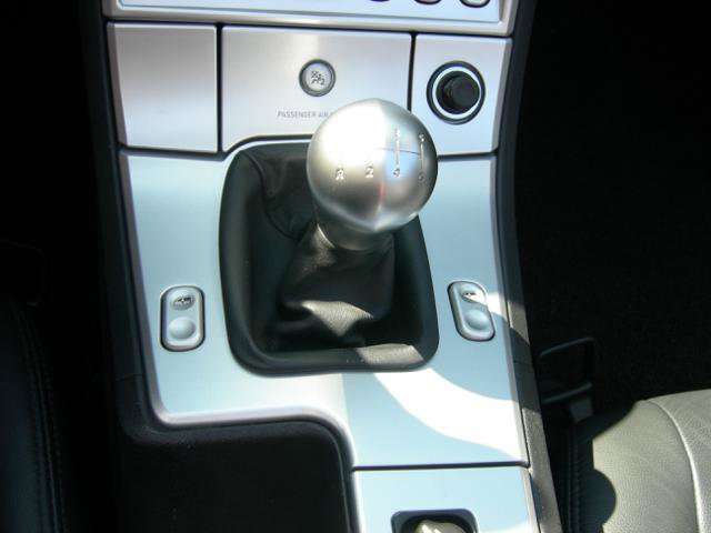 Used 2005 Chrysler Crossfire Convertible image 7