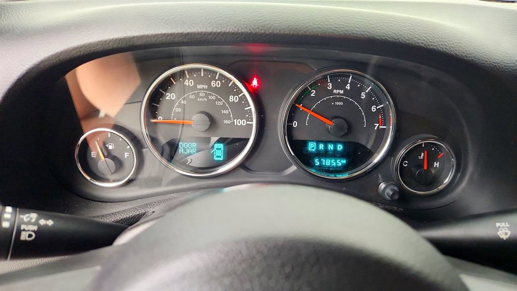 Used 2017 Jeep Wrangler Unlimited Sport w/ Connectivity Group AWD/4WD image 14