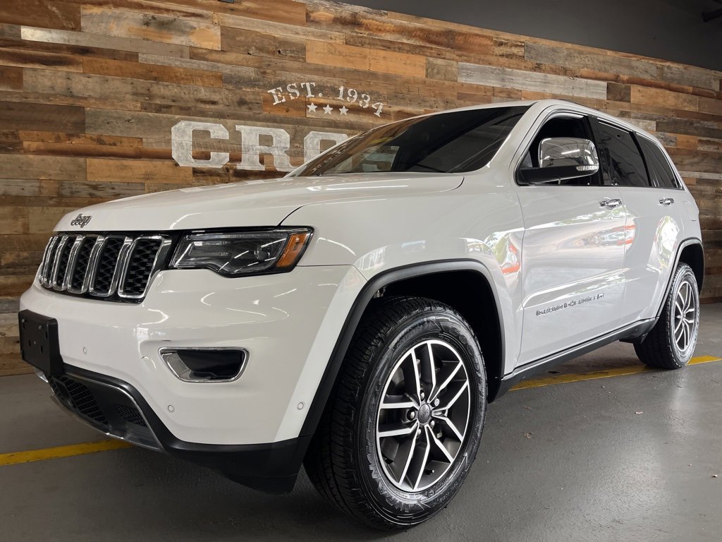 Used 2022 Jeep Grand Cherokee Limited w/ Trailer Tow Group IV image 10