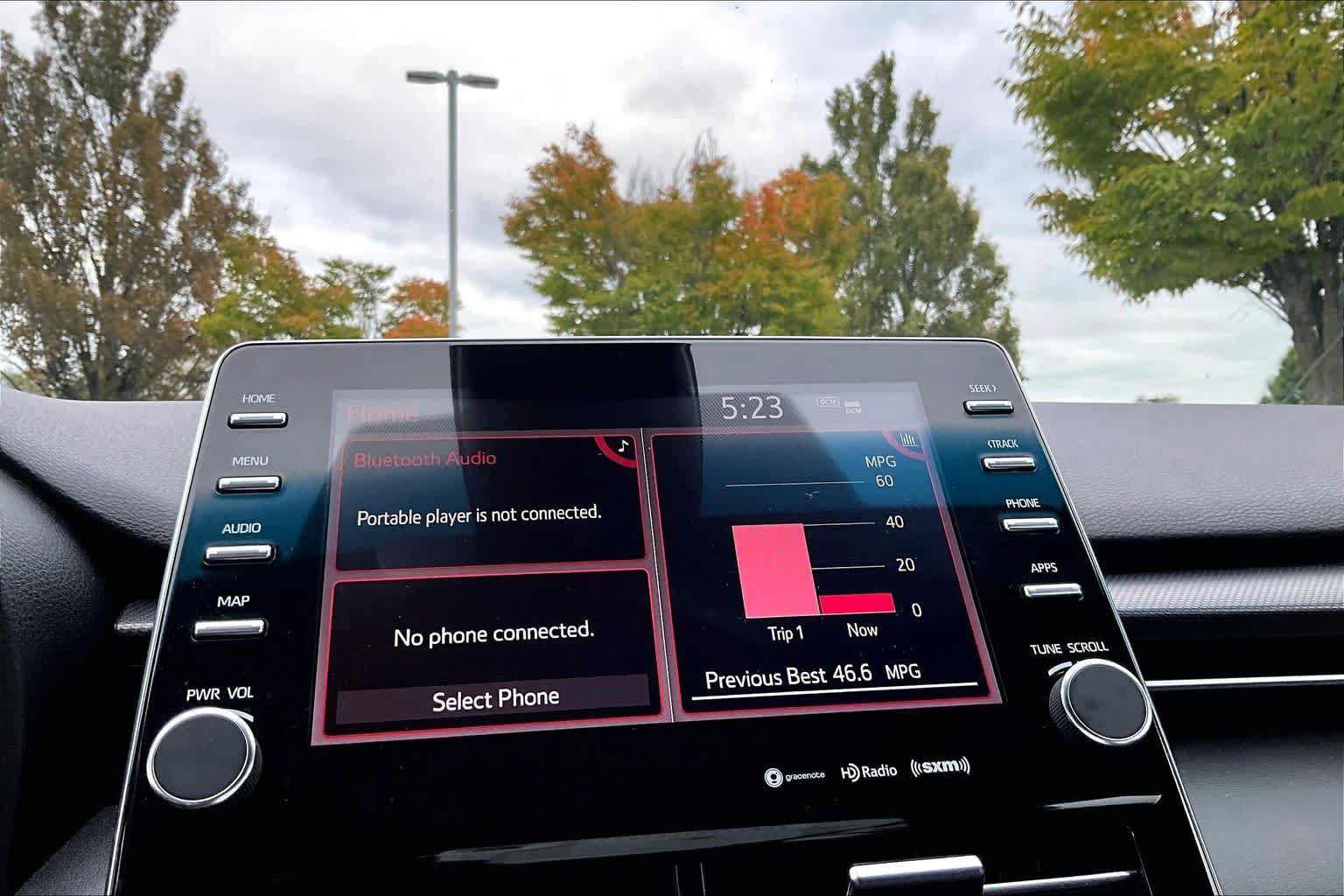 Used 2022 Toyota Avalon XSE FWD image 34