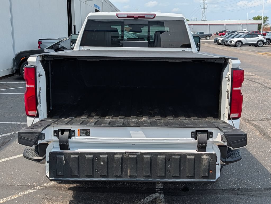 Used 2024 Chevrolet Silverado 2500 LTZ w/ LTZ Convenience Package AWD/4WD image 8