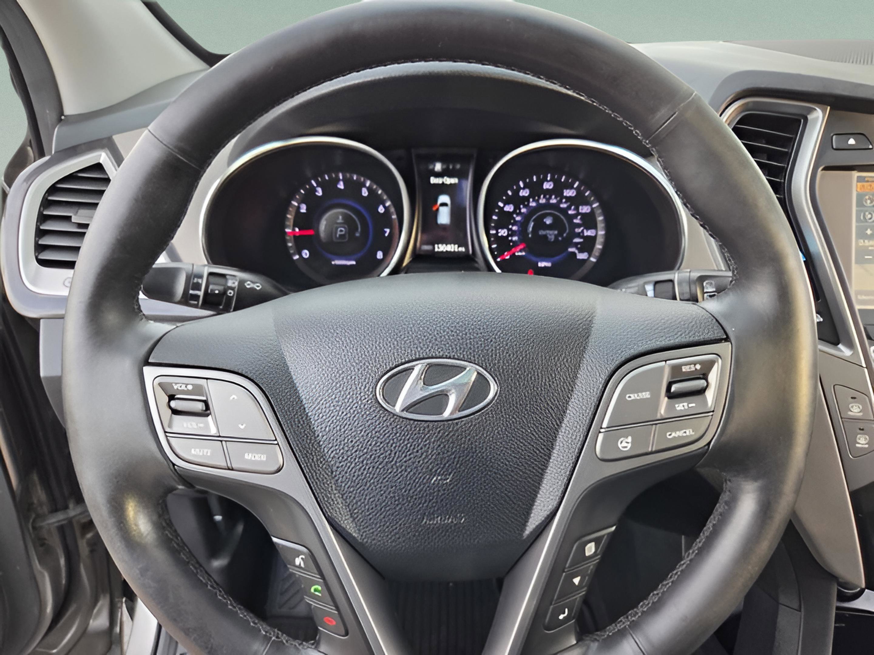 Used 2014 Hyundai Santa Fe Sport 2.0T w/ Technology Package 05 image 22