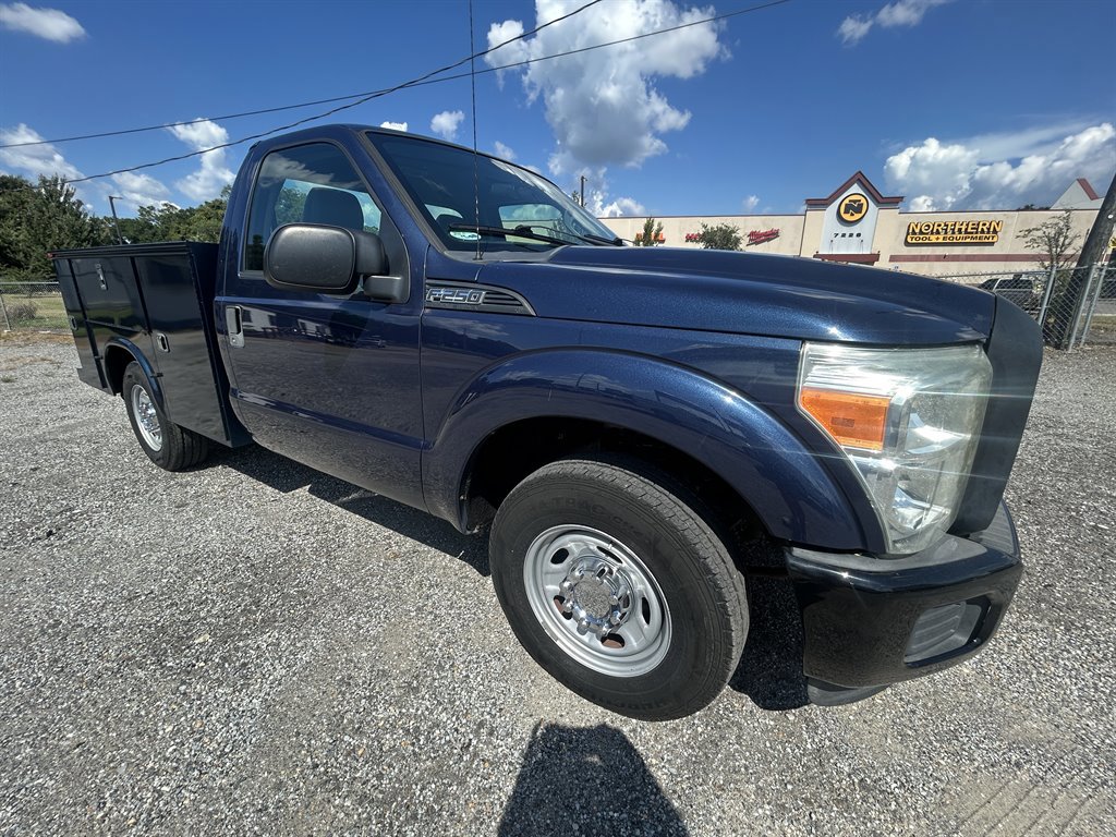 Used 2015 Ford F250 XL RWD image 3