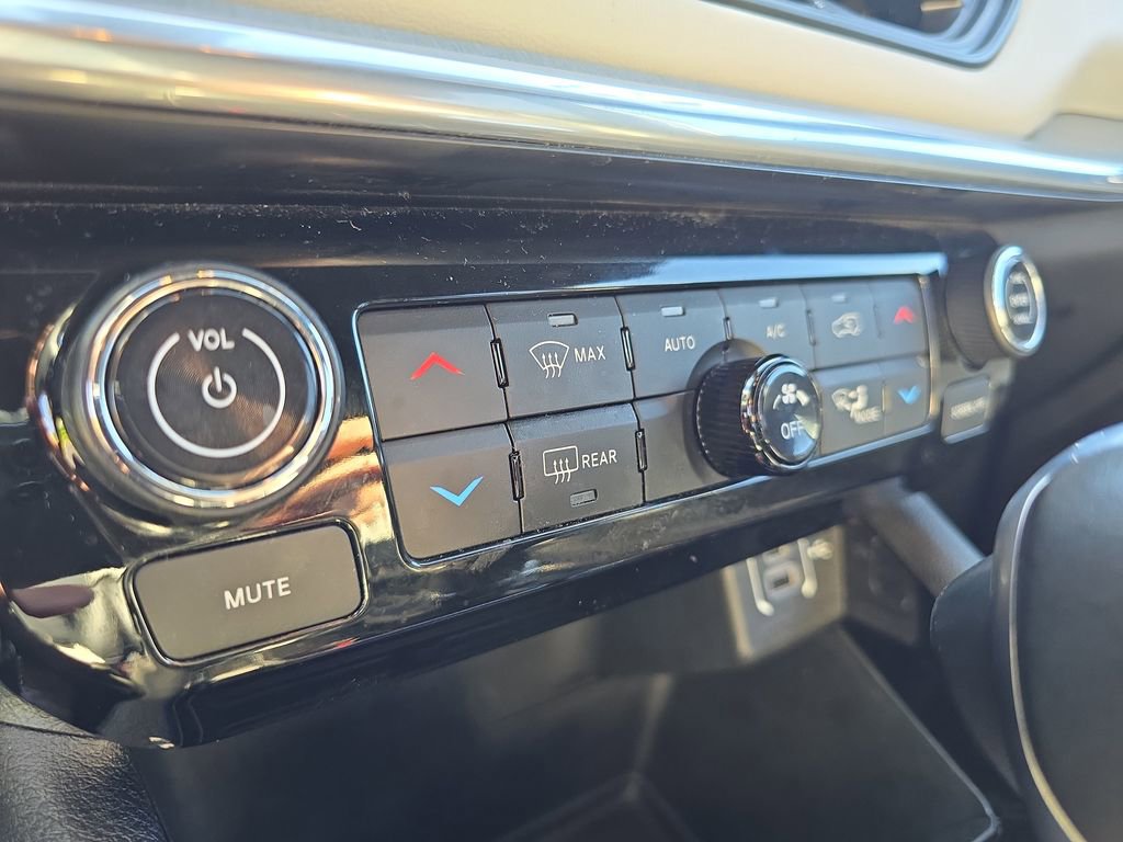Used 2024 Jeep Compass Limited AWD/4WD image 22
