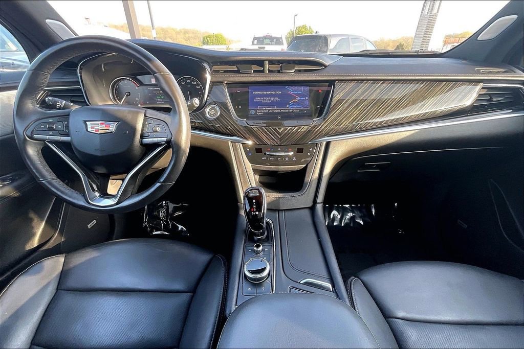 Used 2023 Cadillac XT6 Premium Luxury image 9