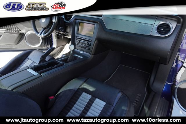 Used 2010 Ford Mustang Shelby GT500 RWD image 19