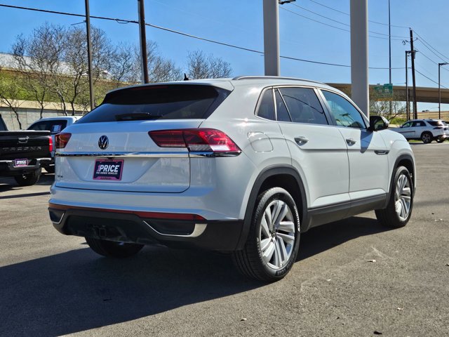 Used 2020 Volkswagen Atlas Cross Sport SE FWD image 5