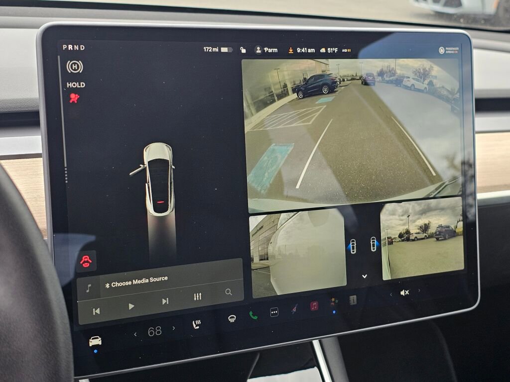 Used 2020 Tesla Model Y Long Range image 40