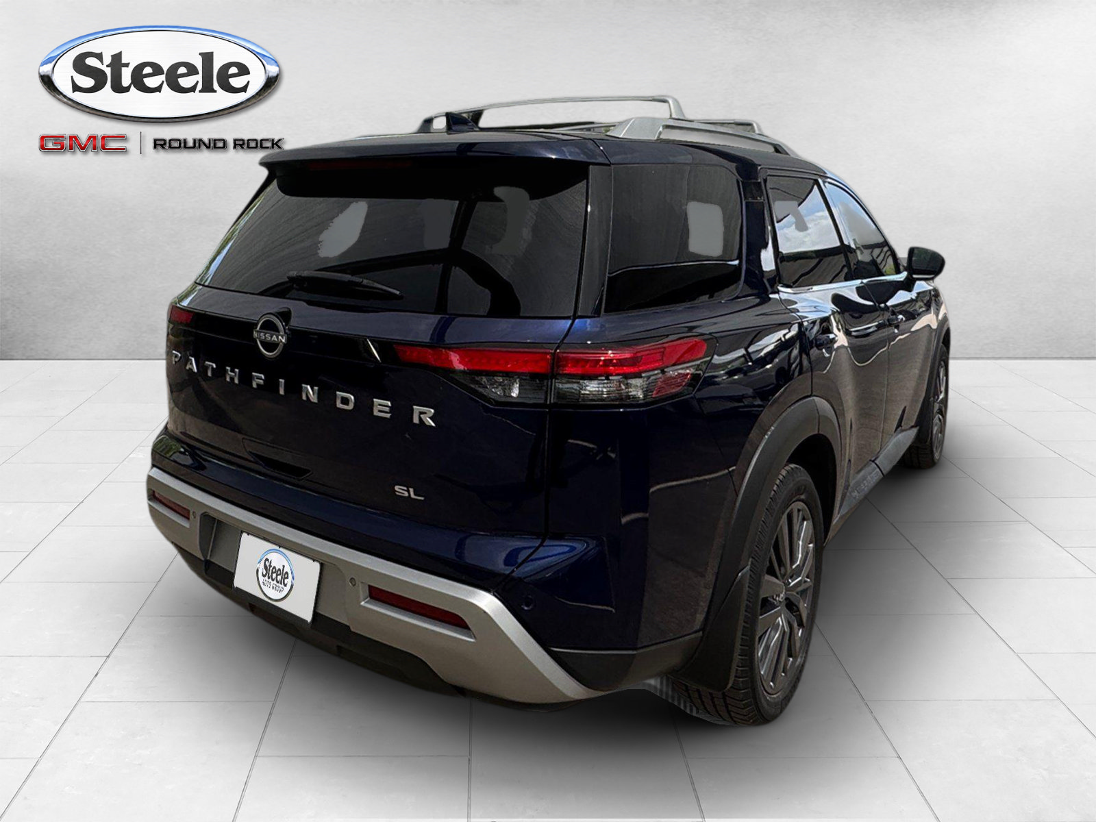 Used 2022 Nissan Pathfinder SL w/ SL Premium Package FWD image 5