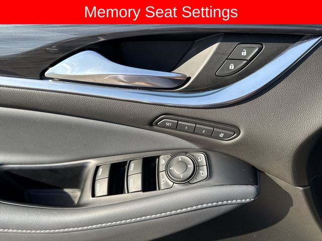 Used 2023 Buick Enclave Premium w/ Experience Buick Package FWD image 24