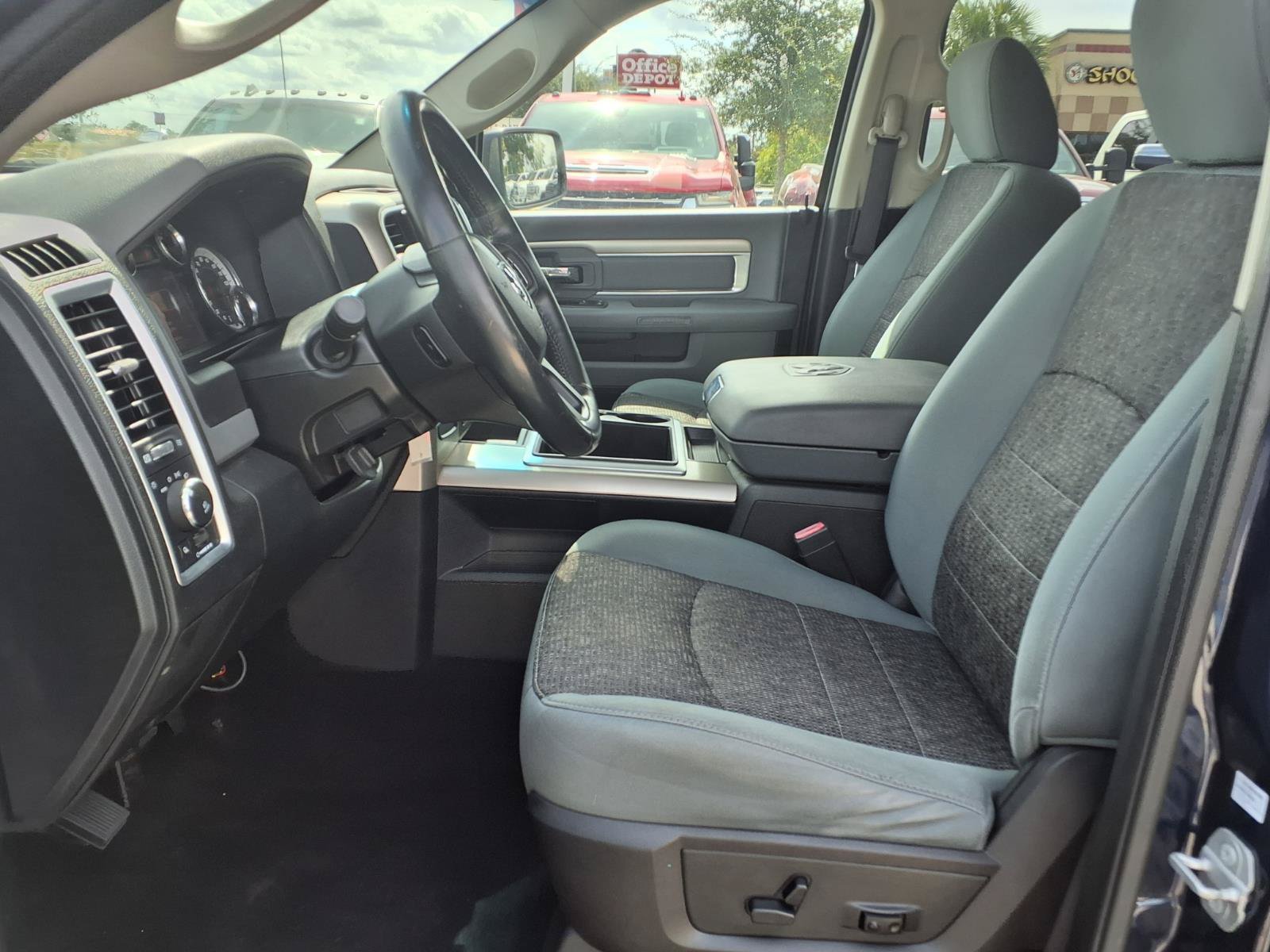 Used 2015 RAM 1500 Outdoorsman RWD image 16