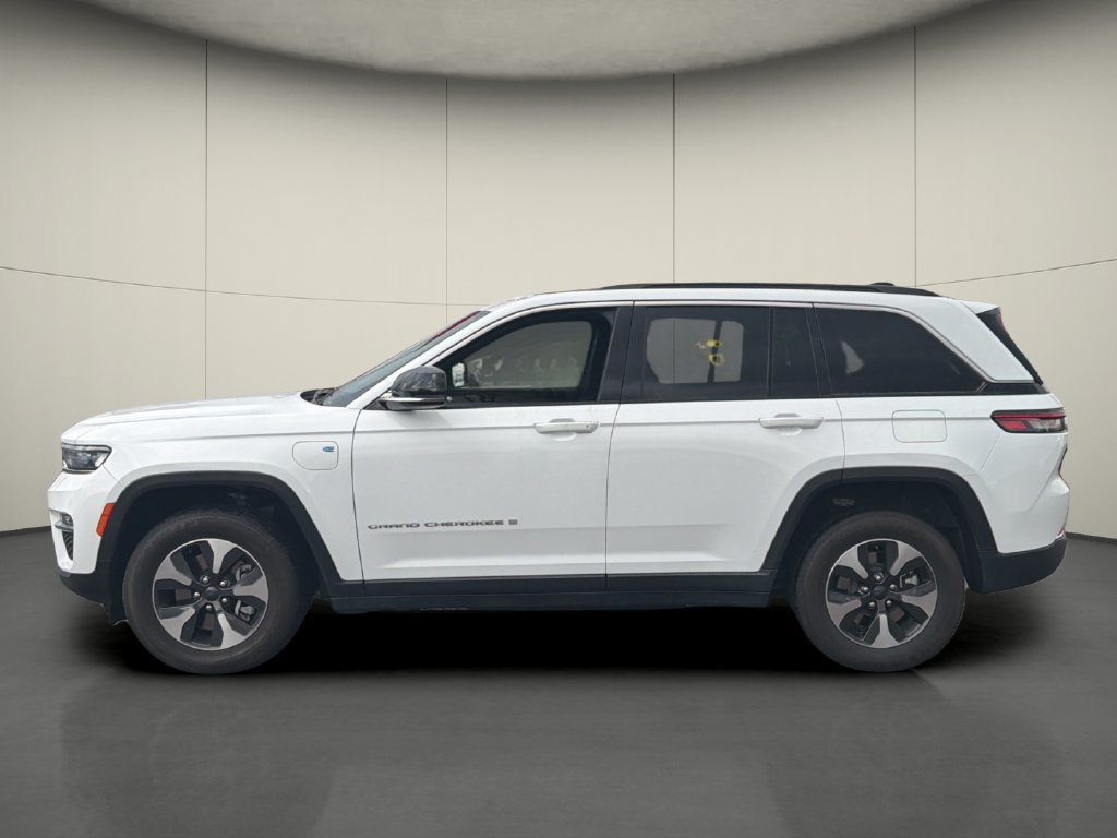Used 2024 Jeep Grand Cherokee Limited 4xe AWD/4WD image 4