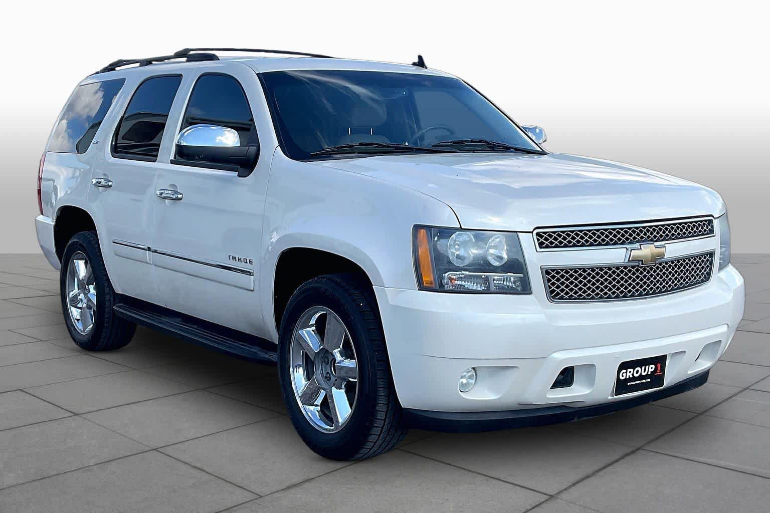 Used 2011 Chevrolet Tahoe LTZ RWD image 2