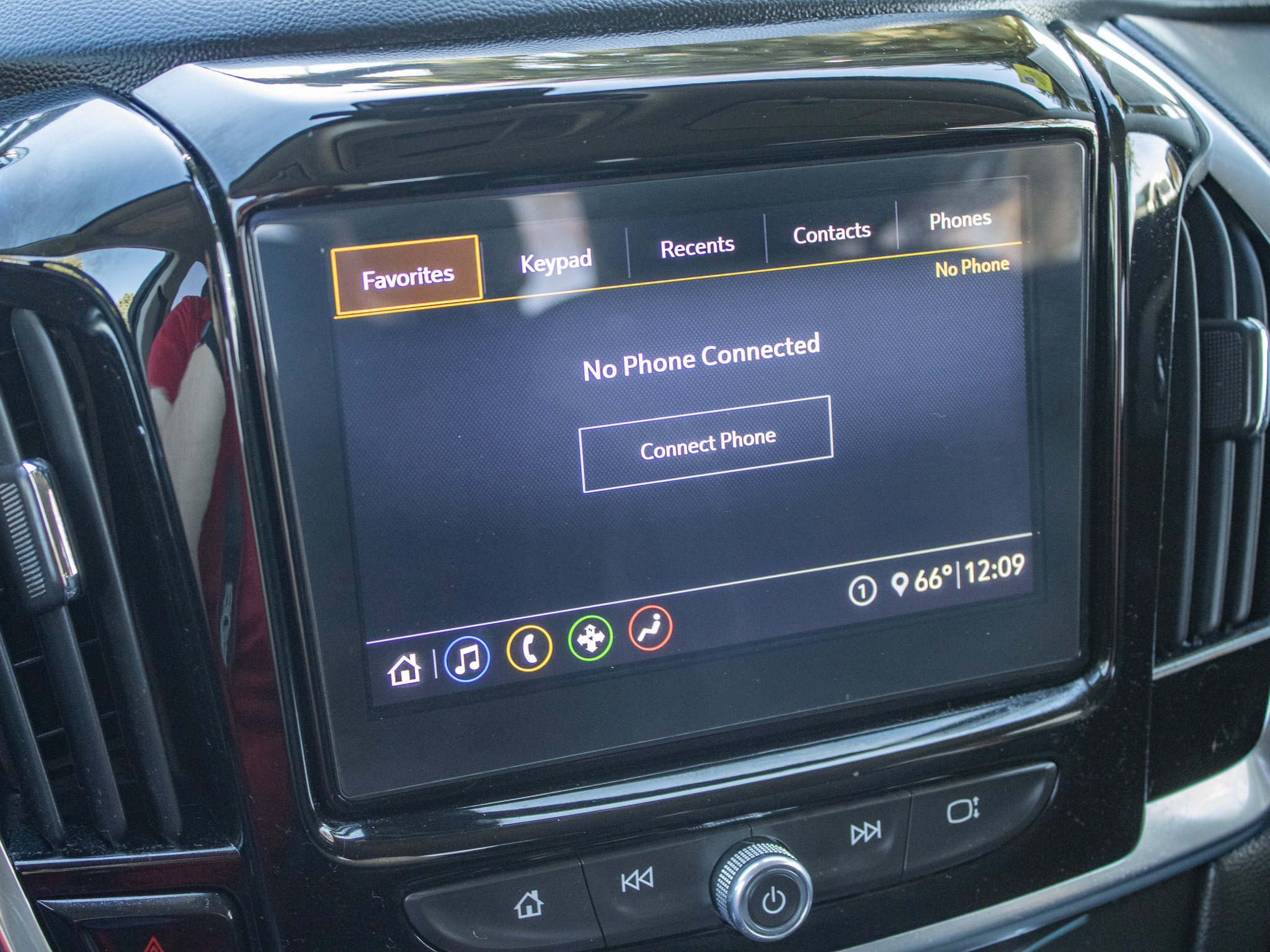 Used 2021 Chevrolet Traverse LT w/ LPO, Blackout Package AWD/4WD image 37