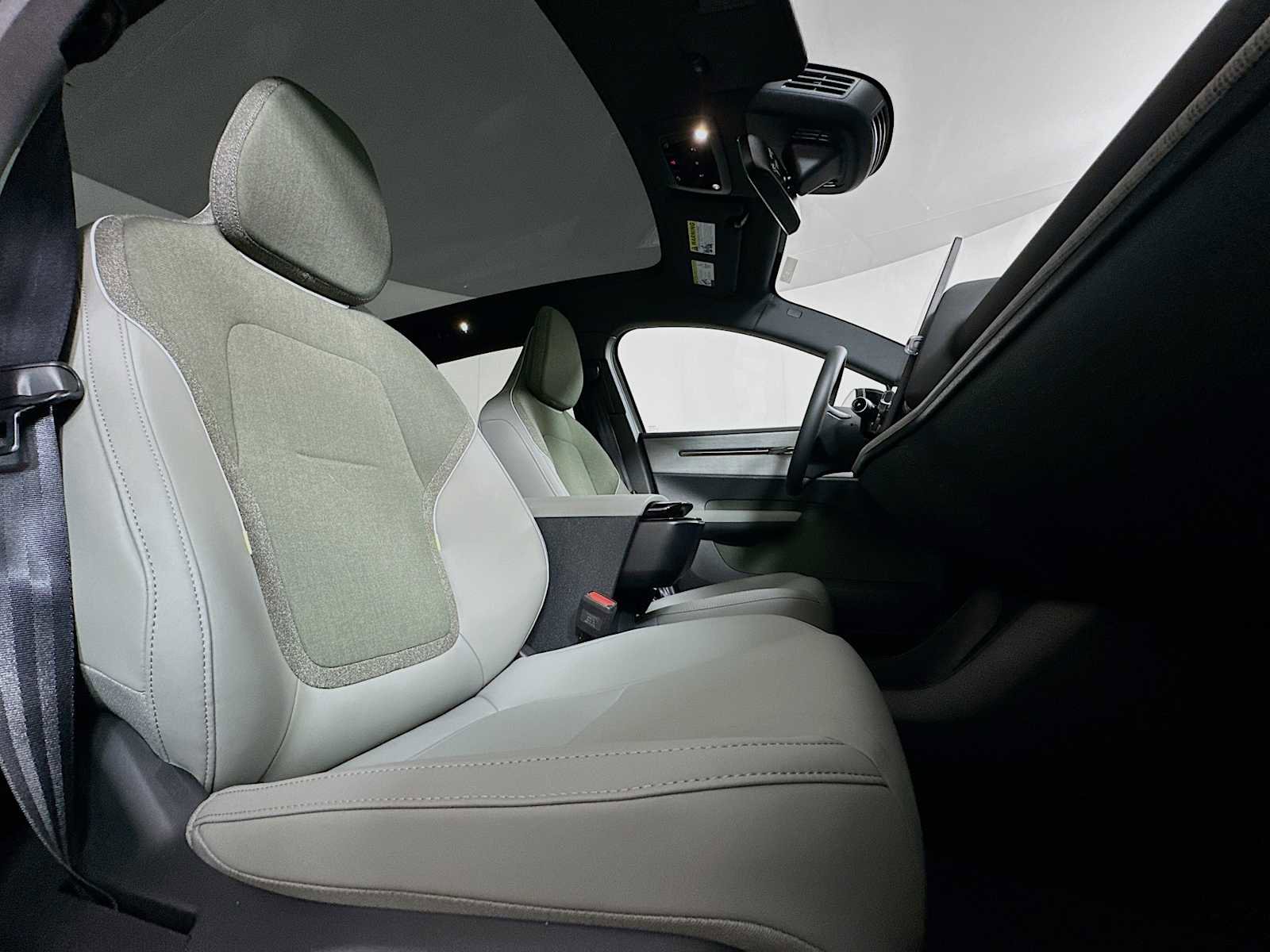 New 2026 Volvo EX30 Cross Country Ultra AWD/4WD image 25