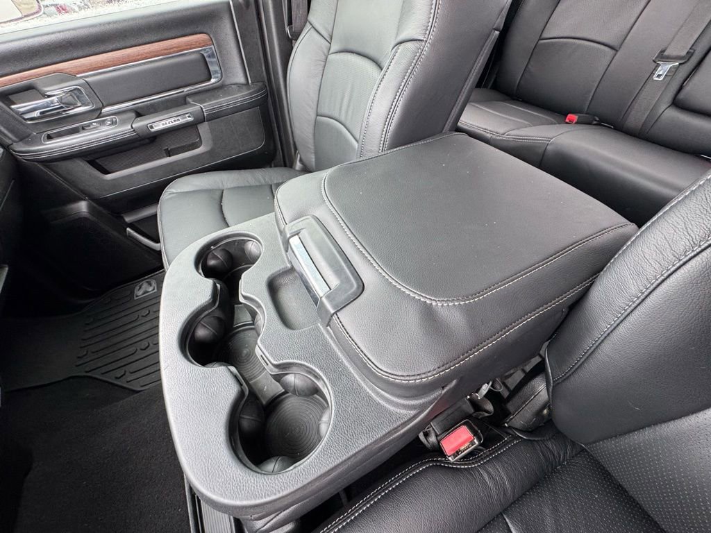 Used 2018 RAM 1500 Laramie image 25