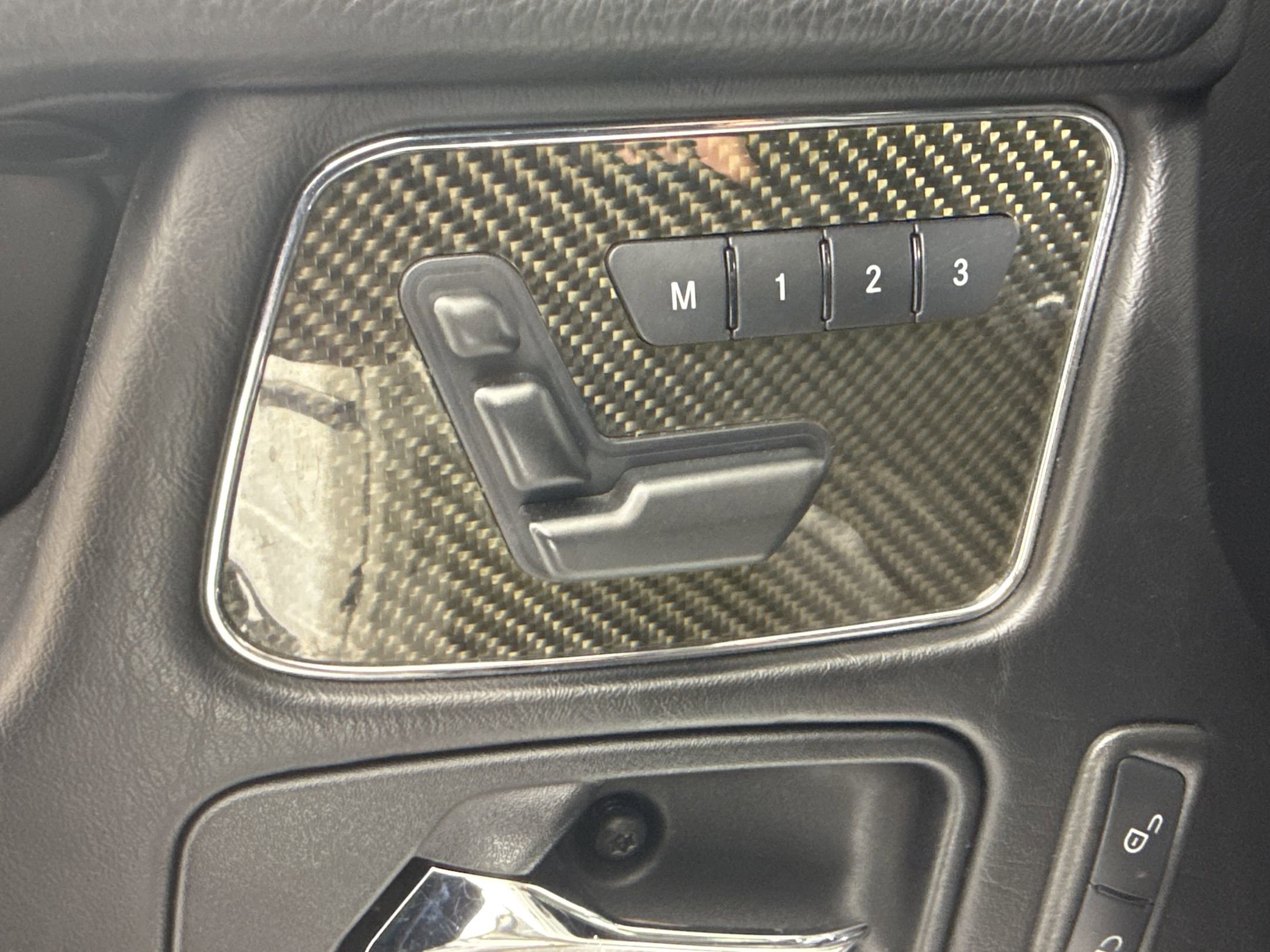 Used 2016 Mercedes-Benz G 550 image 17