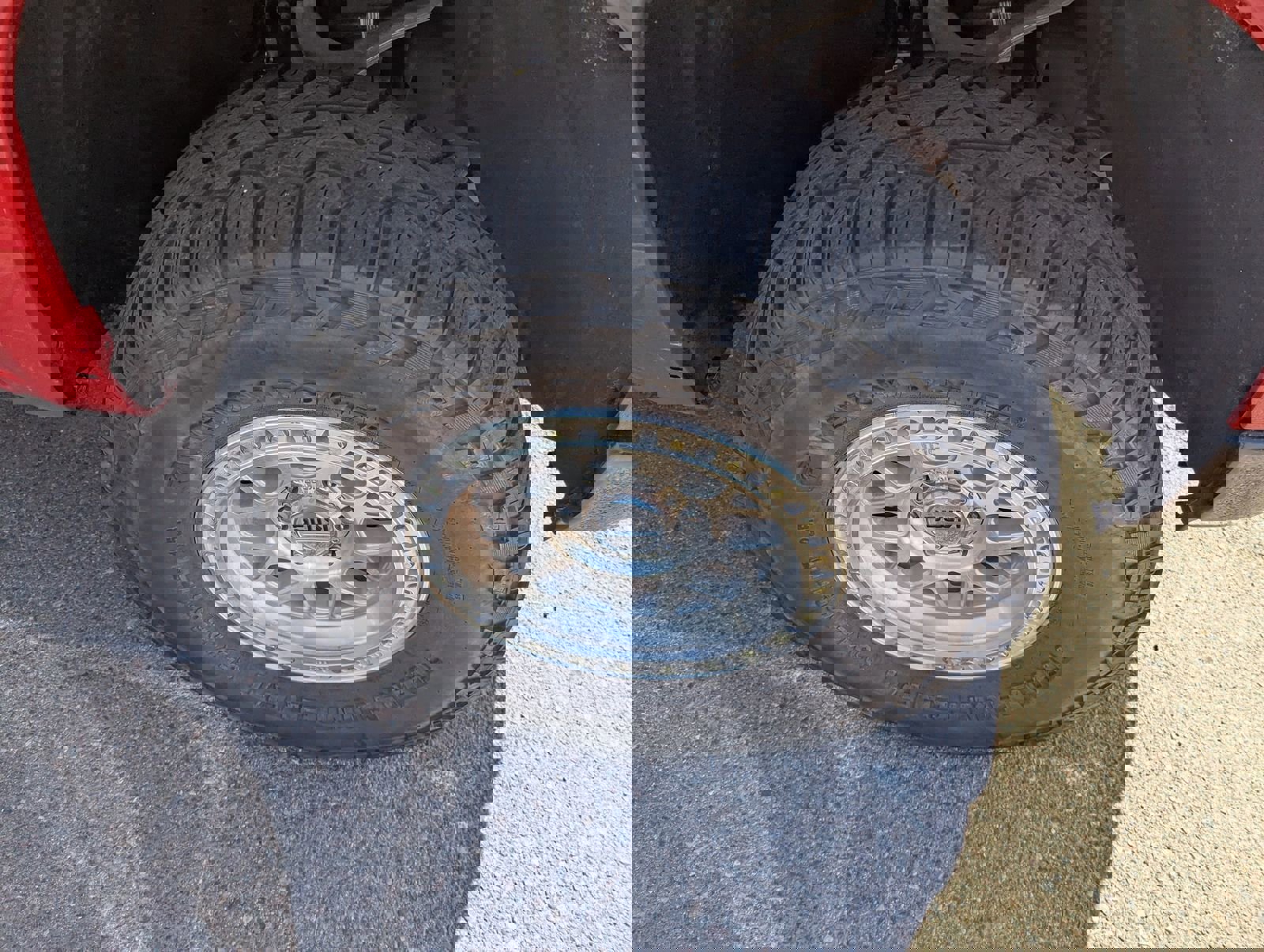 Used 2024 Chevrolet Silverado 1500 LT Trail Boss w/ Convenience Package II image 5