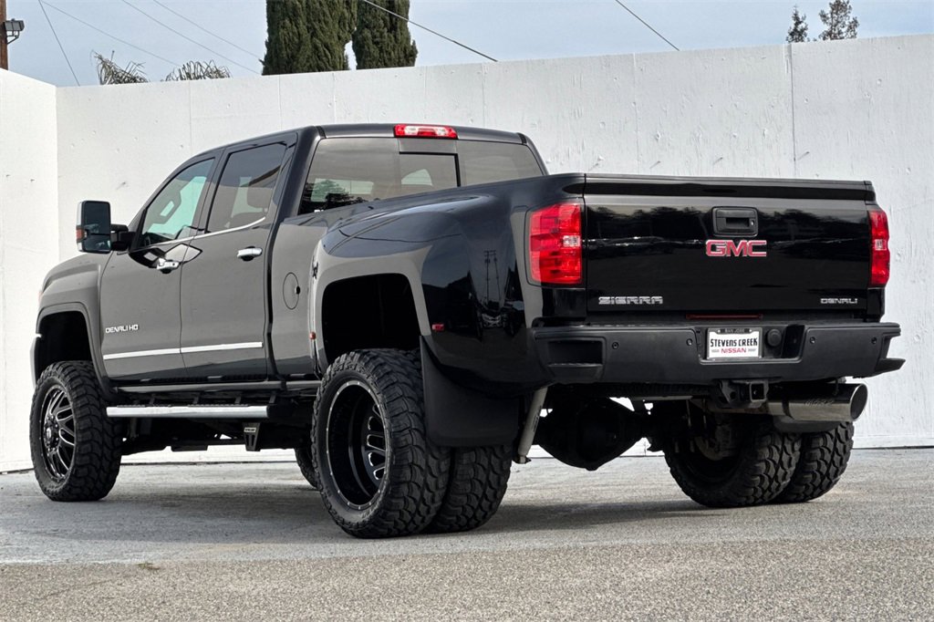 Used 2015 GMC Sierra 3500 Denali w/ Duramax Plus Package image 5