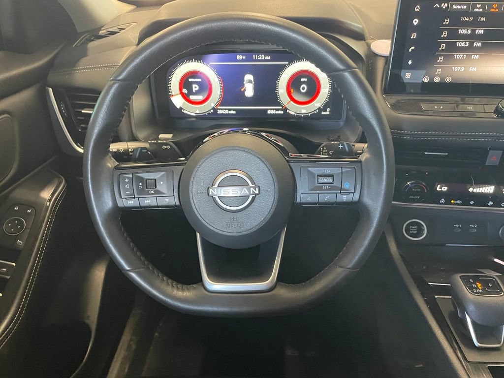 Certified 2024 Nissan Rogue SL FWD image 13