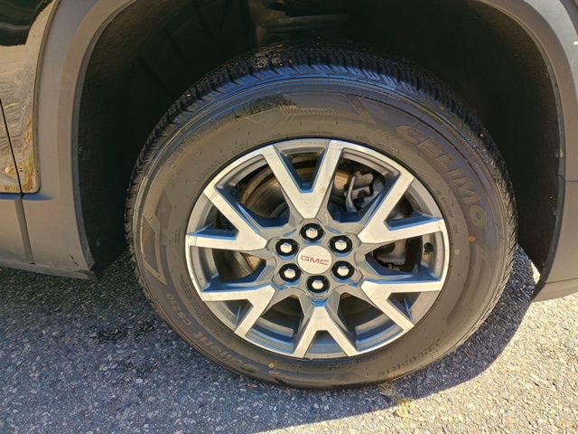 Used 2023 GMC Acadia SLT image 10