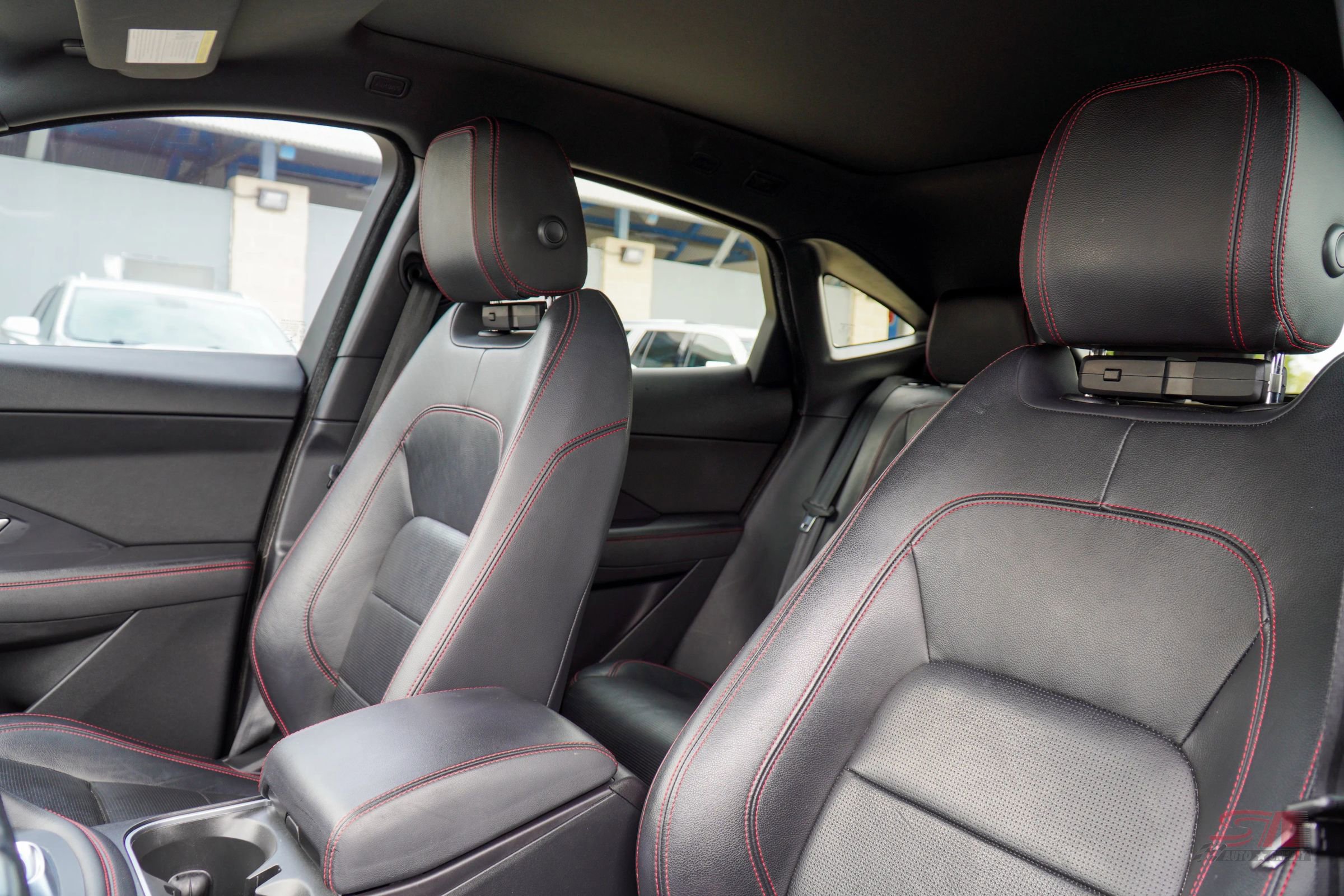 Used 2020 Jaguar E-PACE Checkered Flag image 14