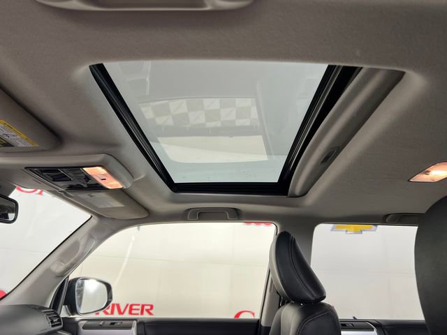 Used 2022 Toyota 4Runner SR5 Premium w/ Moonroof Package RWD image 22