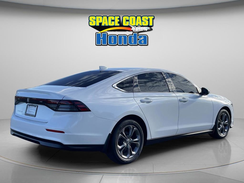 Used 2024 Honda Accord EX image 9