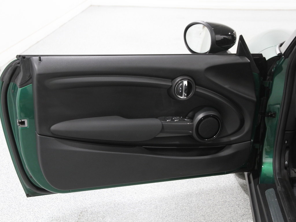 Certified 2022 MINI Cooper Convertible image 5