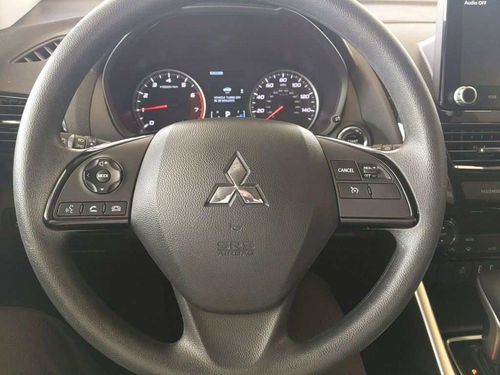 Used 2025 Mitsubishi Eclipse Cross LE AWD/4WD image 14