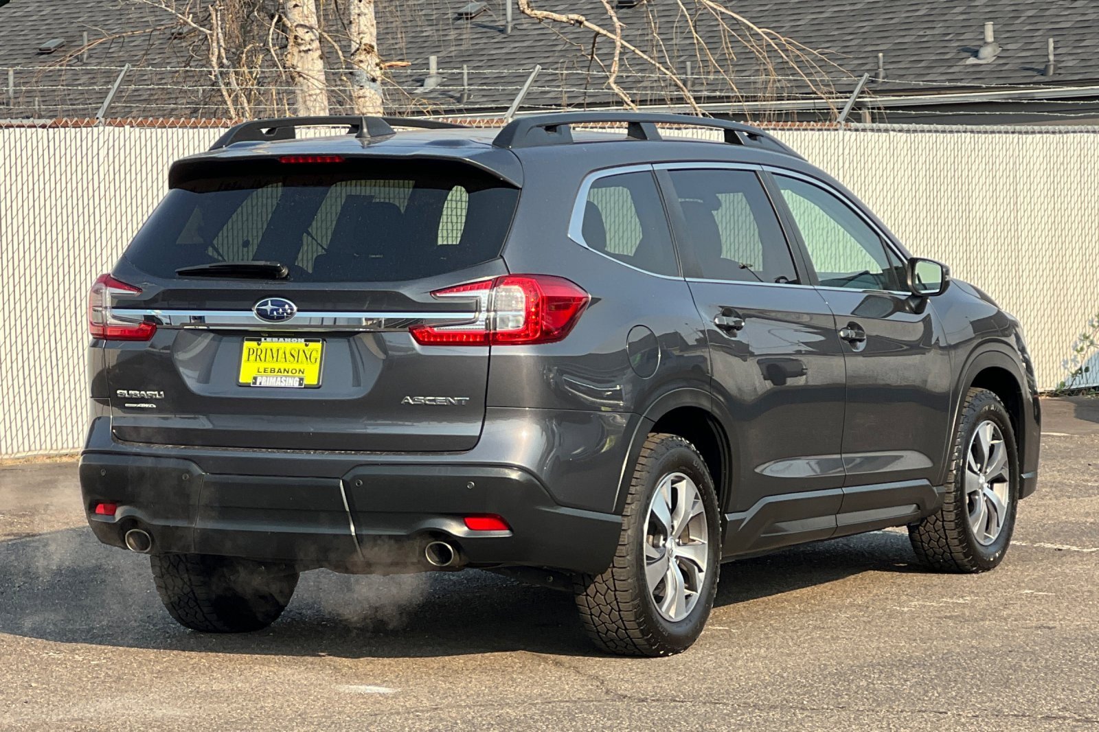 Used 2023 Subaru Ascent Premium w/ Convenience Package image 4